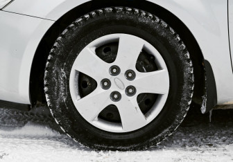 Подержанный автомобиль Kia Ceed Wagon 2007 года (21 фото)