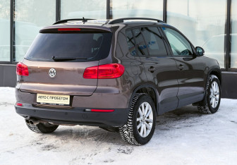 Подержанный автомобиль Volkswagen Tiguan 2016 года (5 фото)