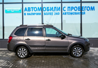 Подержанный автомобиль LADA (ВАЗ) Granta Wagon 2019 года (6 фото)