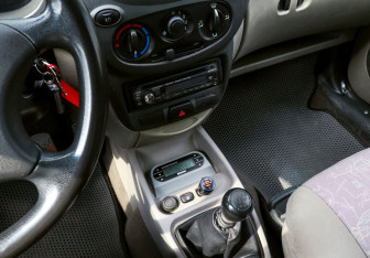 Подержанный автомобиль LADA (ВАЗ) Kalina Hatchback 2007 года (9 фото)