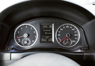 Подержанный автомобиль Volkswagen Tiguan 2012 года (11 фото)