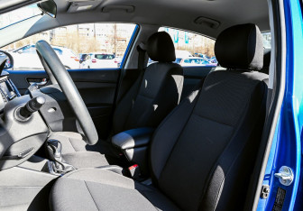 Подержанный автомобиль Hyundai Solaris Sedan 2017 года (17 фото)
