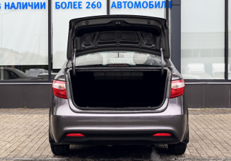 Подержанный автомобиль Kia Rio Sedan 2014 года (21 фото)