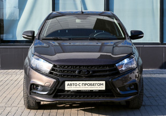 Подержанный автомобиль LADA (ВАЗ) Vesta Sedan 2019 года (8 фото)