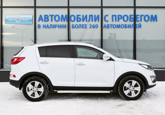 Подержанный автомобиль Kia Sportage 2012 года (6 фото)