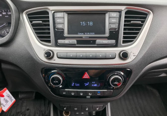 Подержанный автомобиль Hyundai Solaris Sedan 2019 года (14 фото)