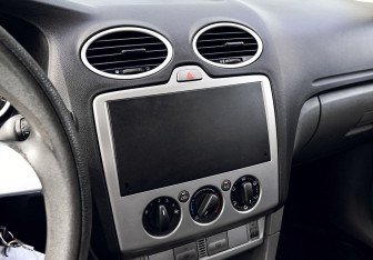Подержанный автомобиль Ford Focus Hatchback 2011 года (10 фото)