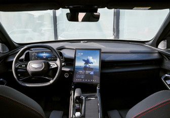 Подержанный автомобиль Geely Cityray 2024 года (19 фото)