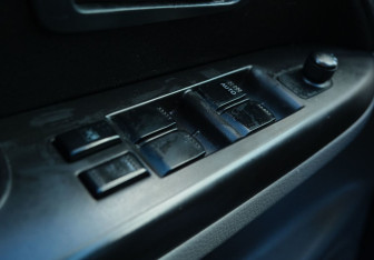 Подержанный автомобиль Suzuki SX4 Hatchback 2007 года (11 фото)