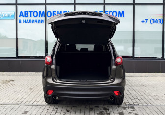 Подержанный автомобиль Mazda CX-5 2015 года (19 фото)
