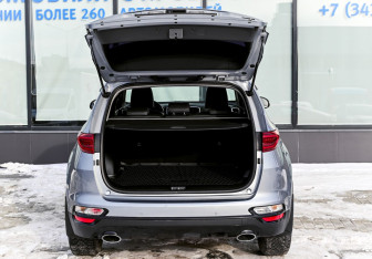 Подержанный автомобиль Kia Sportage 2021 года (21 фото)