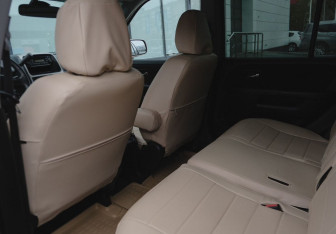 Подержанный автомобиль Honda CR-V 2004 года (14 фото)