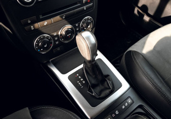 Подержанный автомобиль Land Rover Freelander 2014 года (8 фото)