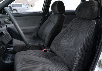 Подержанный автомобиль LADA (ВАЗ) 2111 2000 года (14 фото)