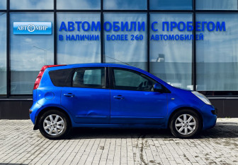 Подержанный автомобиль Nissan Note 2006 года (6 фото)