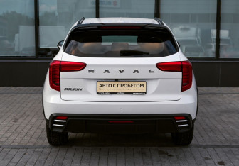Подержанный автомобиль Haval Jolion 2025 года (4 фото)