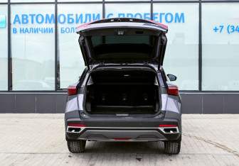 Подержанный автомобиль Omoda C5 2023 года (21 фото)