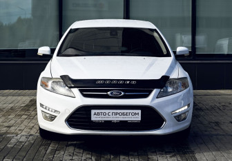 Подержанный автомобиль Ford Mondeo Liftback 2011 года (8 фото)
