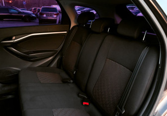 Подержанный автомобиль LADA (ВАЗ) Vesta Wagon 2018 года (17 фото)