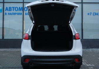Подержанный автомобиль Mazda CX-5 2012 года (19 фото)