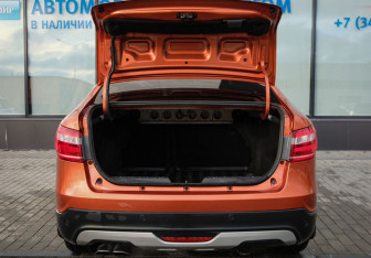 Подержанный автомобиль LADA (ВАЗ) Vesta Sedan 2021 года (19 фото)