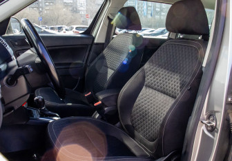 Подержанный автомобиль Skoda Yeti 2016 года (14 фото)