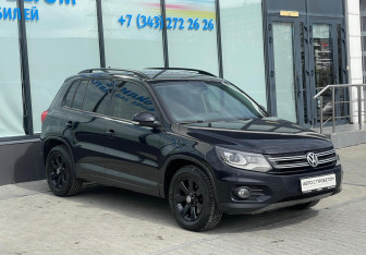 Подержанный автомобиль Volkswagen Tiguan 2012 года (7 фото)