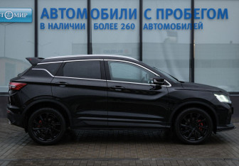 Подержанный автомобиль Geely Coolray 2022 года (6 фото)