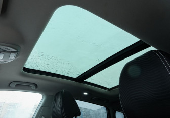 Подержанный автомобиль Geely Coolray 2021 года (18 фото)