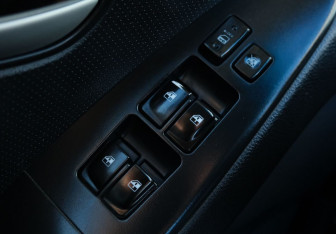 Подержанный автомобиль Hyundai Elantra Sedan 2007 года (11 фото)