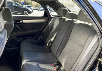 Подержанный автомобиль Chevrolet Lacetti Sedan 2008 года (15 фото)