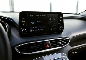 Подержанный автомобиль Hyundai Santa Fe 2021 года (15 фото)