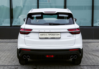 Подержанный автомобиль Geely Coolray 2023 года (4 фото)