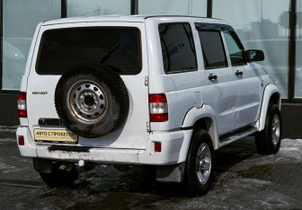 Подержанный автомобиль УАЗ Patriot 2013 года (5 фото)