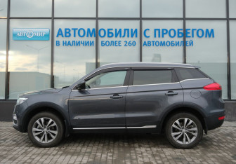 Подержанный автомобиль Geely Atlas 2021 года (2 фото)