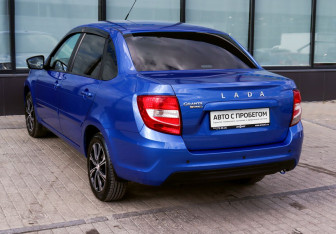 Подержанный автомобиль LADA (ВАЗ) Granta Liftback 2020 года (3 фото)