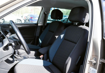 Подержанный автомобиль Volkswagen Tiguan 2019 года (16 фото)