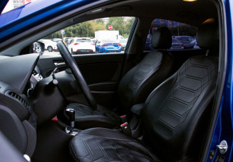 Подержанный автомобиль Hyundai Solaris Sedan 2011 года (16 фото)