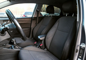 Подержанный автомобиль Hyundai Solaris Sedan 2018 года (16 фото)