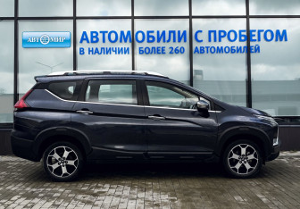 Подержанный автомобиль Mitsubishi Xpander 2022 года (6 фото)