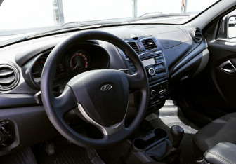 Подержанный автомобиль LADA (ВАЗ) Granta Hatchback 2021 года (13 фото)
