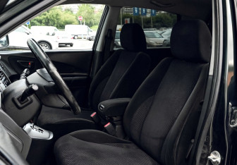 Подержанный автомобиль Hyundai Tucson 2007 года (15 фото)