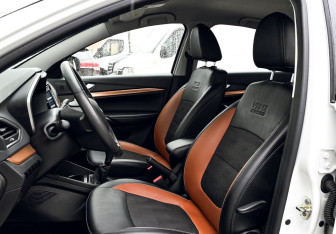 Подержанный автомобиль LADA (ВАЗ) Vesta Sedan 2023 года (17 фото)
