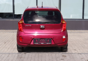 Подержанный автомобиль Kia Picanto 2014 года (4 фото)