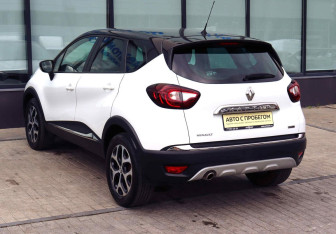 Подержанный автомобиль Renault Kaptur 2018 года (3 фото)