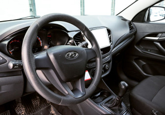 Подержанный автомобиль LADA (ВАЗ) Vesta Wagon 2019 года (10 фото)