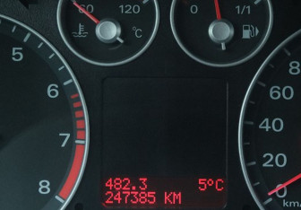 Подержанный автомобиль Ford Focus Sedan 2007 года (14 фото)