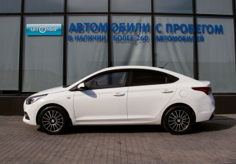 Подержанный автомобиль Hyundai Solaris Sedan 2019 года (2 фото)