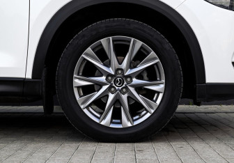 Подержанный автомобиль Mazda CX-5 2020 года (20 фото)