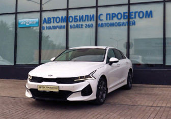Подержанный автомобиль Kia K5 2021 года (1 фото)
